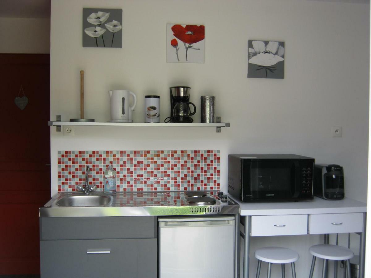 Gite Des Pins Penches Brunville 外观 照片