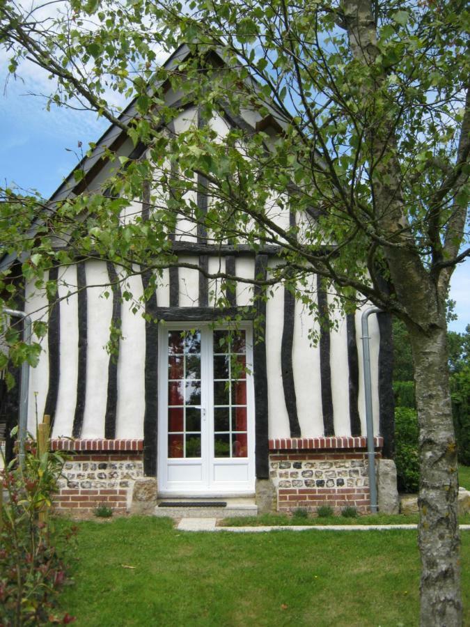 Gite Des Pins Penches Brunville 外观 照片